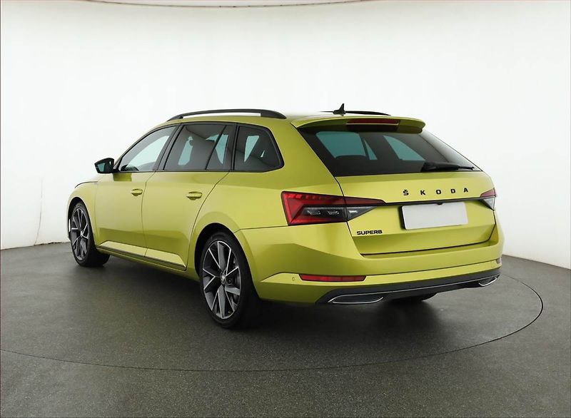 Škoda Superb (2021) Sportline 2.0 TDI - fotka 4 z 18