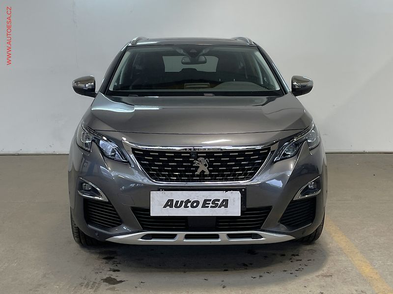 Peugeot 5008 (2019) 1.5 HDi, Crossway, LED, panor - fotka 2 z 17