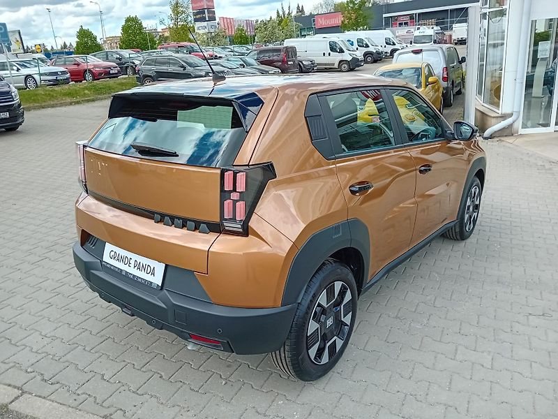 Fiat Grande Panda (2025) HYBRID 110k ICON 7LET ZÁ/IHNED - fotka 5 z 19