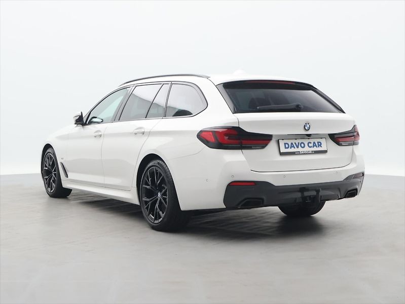 BMW Řada 5 3.0 540d 250kW xDrive CZ DPH - fotka 5 z 44