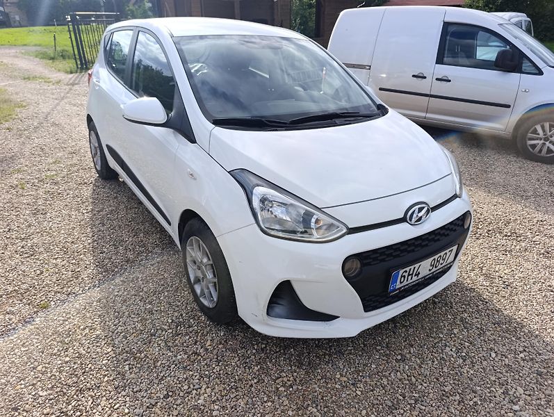 Hyundai i10 (2019) 1.0 Family club - fotka 3 z 23