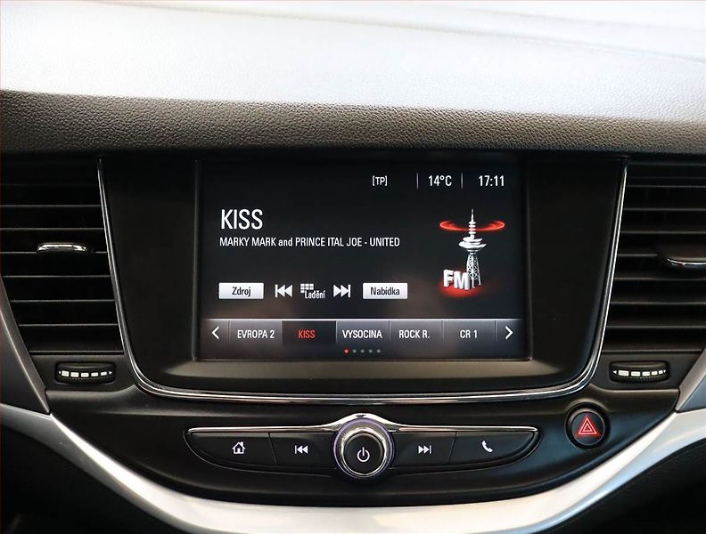 Opel Astra (2017) 1.6 CDTI, Serv.kniha, Tempomat - fotka 13 z 20