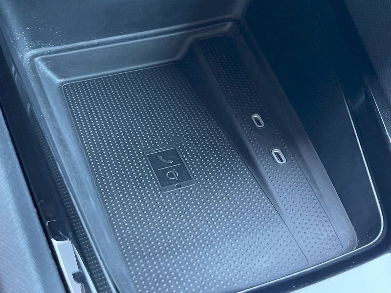 Škoda Octavia (2023) 2.0 TDI 110kW DSG Estate Ambit - fotka 15 z 35