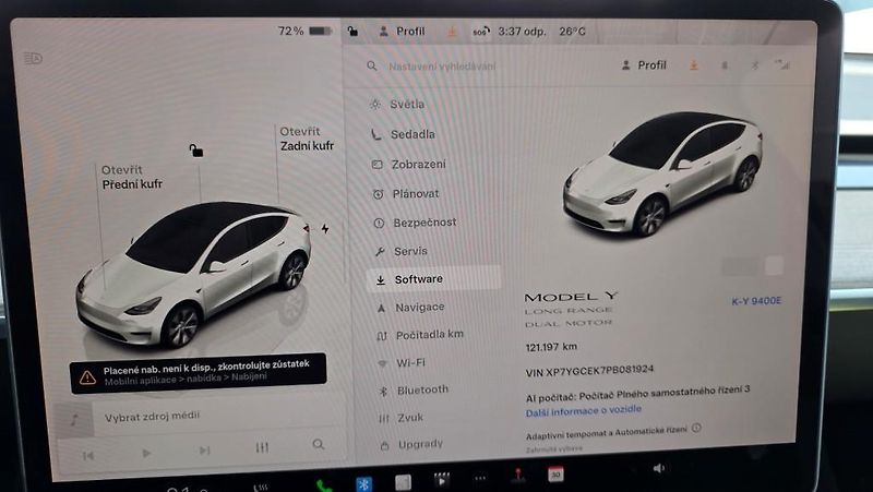 Tesla Model Y (2023) Long Range AWD DE SoH 90.2% - fotka 30 z 39
