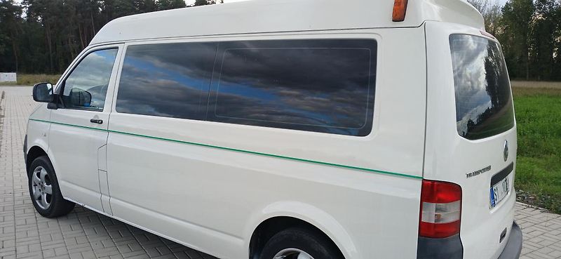Volkswagen Transporter 1.9 TDI L2 H2 9míst LONG  - fotka 4 z 32