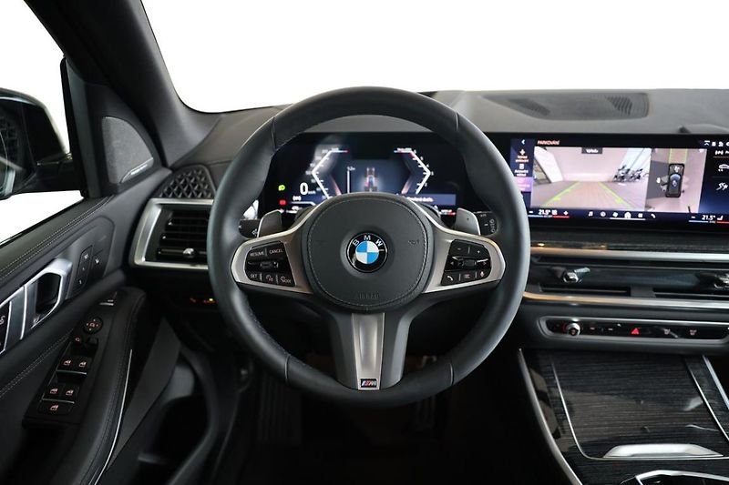 BMW X5 xDrive30d - fotka 34 z 37