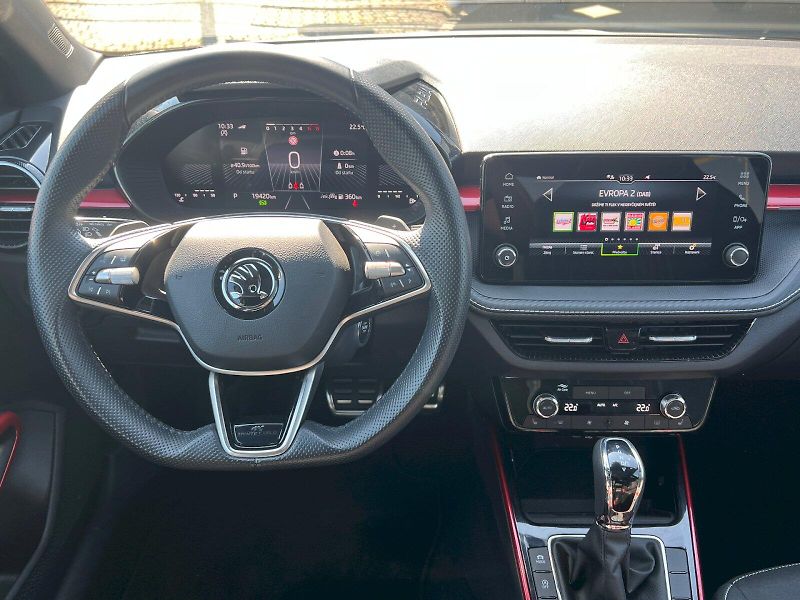 Škoda Fabia (2024) Monte Carlo 1.0TSi 85kW 7°auto - fotka 20 z 31