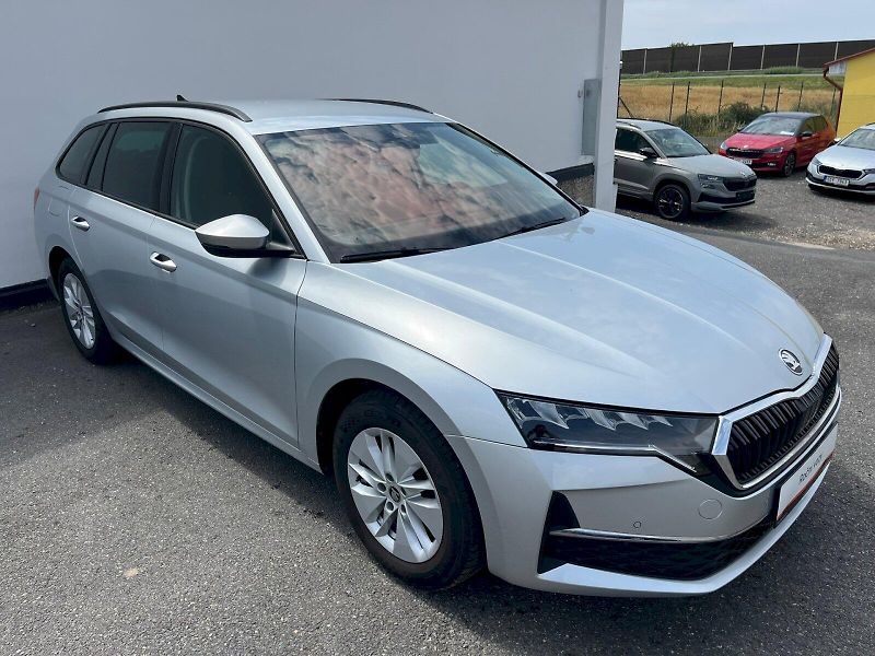 Škoda Octavia (2025) Selection 1.5 TSI 110 kW - fotka 6 z 33