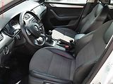 Škoda Octavia (2014) 1.6TDi, AC, tempo, park.asist - náhled 9