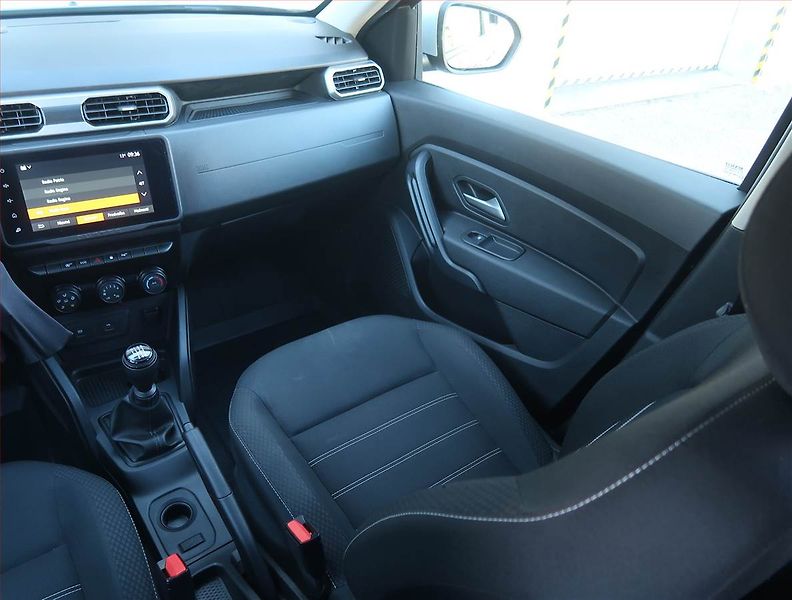 Dacia Duster (2024) Comfort 1.0 TCe, LPG - fotka 8 z 18