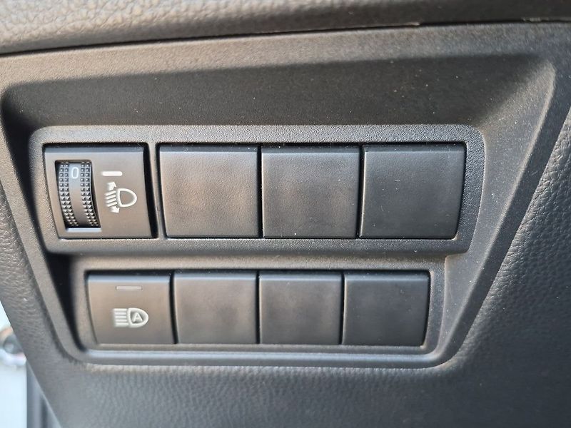 Toyota Yaris Cross 1,5 Dynamic Force Comfort TECH - fotka 23 z 25
