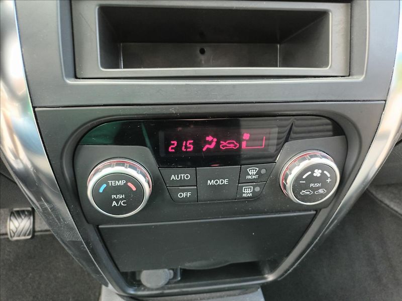 Suzuki SX4 1,6 REZERVACE - fotka 36 z 47