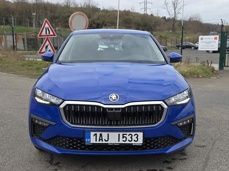 Škoda Scala 1,0TSi splátky od 10% všem  - fotka 2 z 11