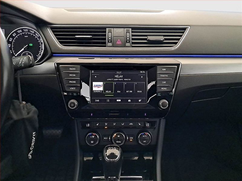 Škoda Superb (2016) Style 2.0 TDI, Automat, Navi - fotka 12 z 26
