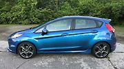 Ford Fiesta ST ve speciálním odstínu Liquid Blue.
