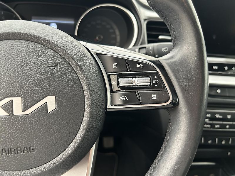 Kia Ceed 1.5 T -GDI TOP - fotka 13 z 25