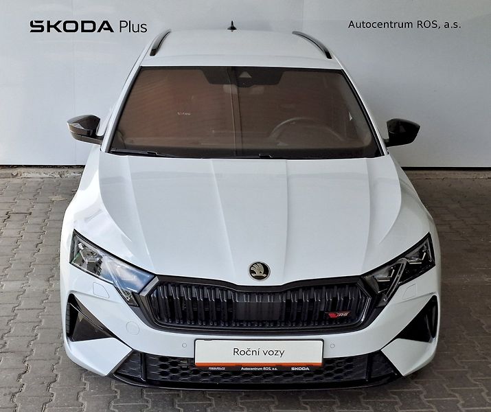 Škoda Octavia (2025) combi RS 2,0 TSI 195 KW 7-STUP - fotka 4 z 43