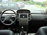 Nissan X-Trail 2.2 DCi, 100 kW, klimatizace - náhled 20