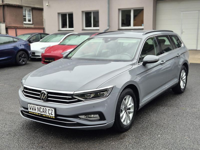 Volkswagen Passat Variant (2022) 2,0TDi,110kw,DSG,16ALU - fotografie inzerátu