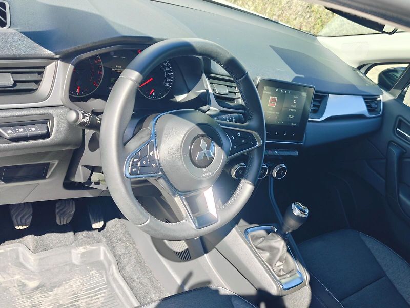 Mitsubishi ASX (2024) INVITE+ 1,3 DI-T Mild Hybrid - fotka 14 z 41