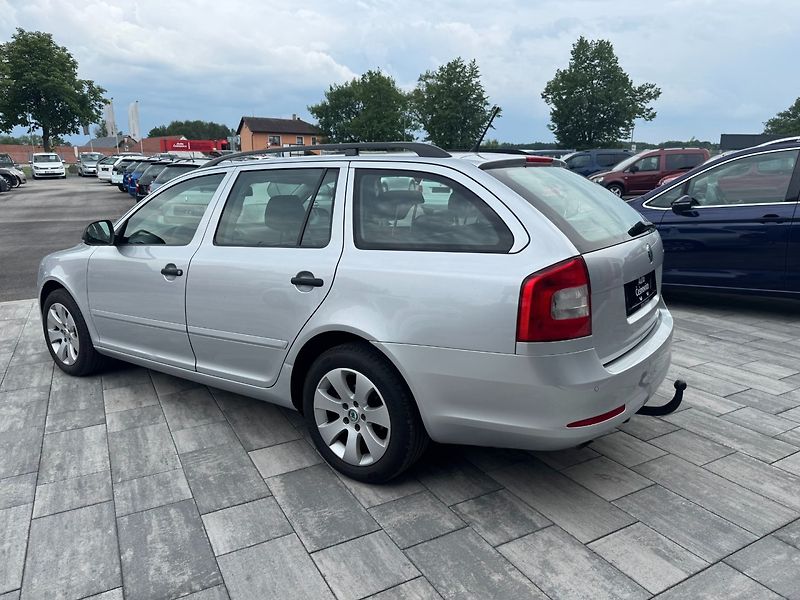 Škoda Octavia (2012) Comfortline 1.2 TSI 77kW - fotka 7 z 29
