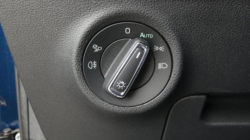 Škoda Kodiaq 2,0 TSI 140 kW L&K 4x4 DSG - fotka 10 z 26