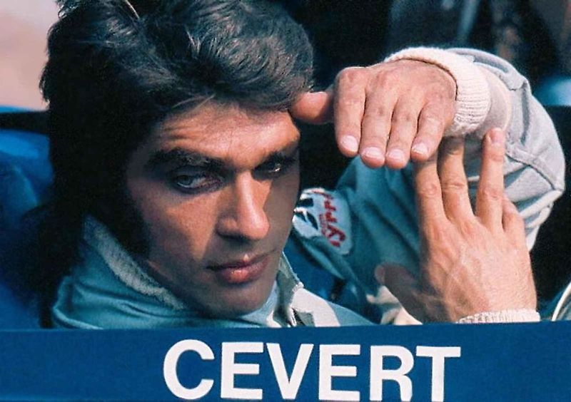 Před nedávnem jeden z legendárních závodníků Formule 1 všech dob Jackie Stewart, kterému se přezdívalo „Létající Skot“, oslavil 85. narozeniny.