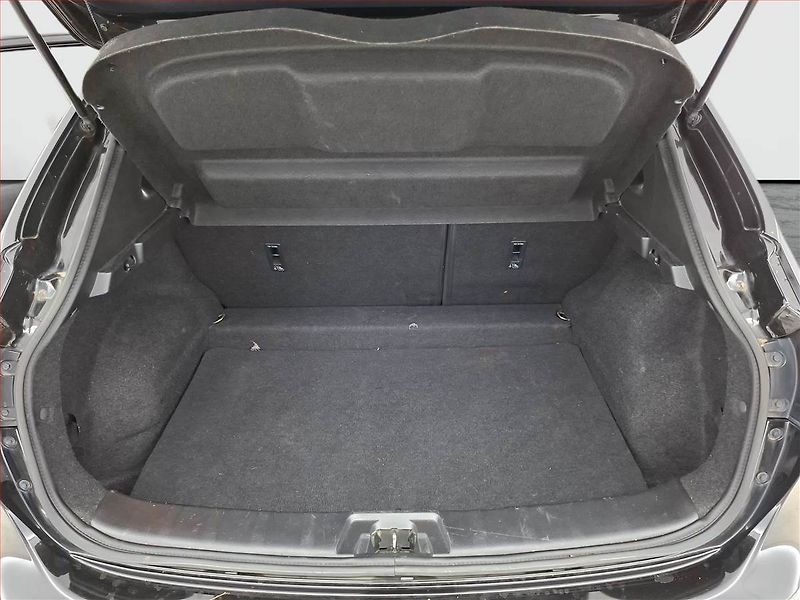 Nissan Qashqai (2017) 1.2 DIG-T, Serv.kniha, Navi - fotka 13 z 15