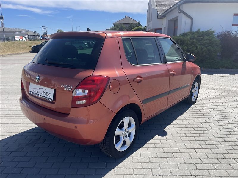 Škoda Fabia 1,4 i 16V Klima Elegance Klima - fotka 4 z 41