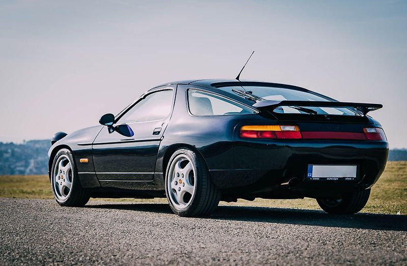 Porsche 928 (1992) GTS - fotka 53 z 65