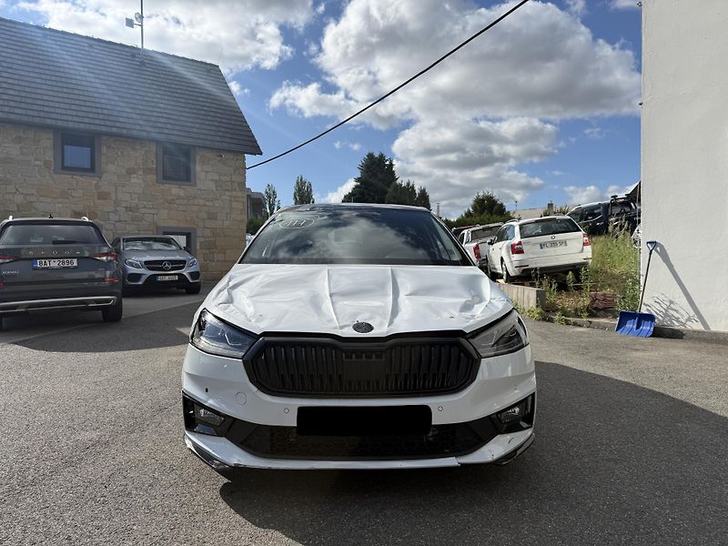 Škoda Fabia Monte Carlo 1.0 TSI 85 kW - fotka 2 z 26