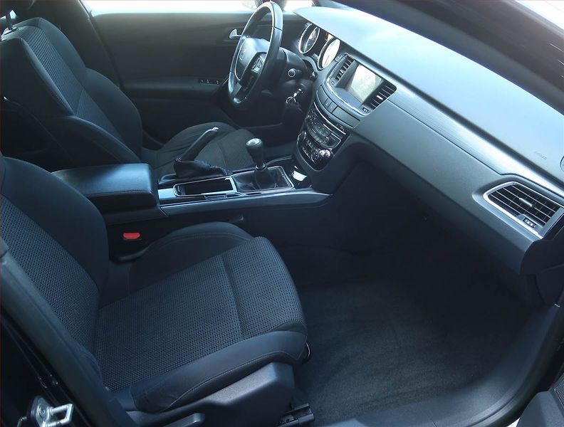 Peugeot 508 (2013) 2.0 HDi, Serv.kniha, Navi - fotka 9 z 13