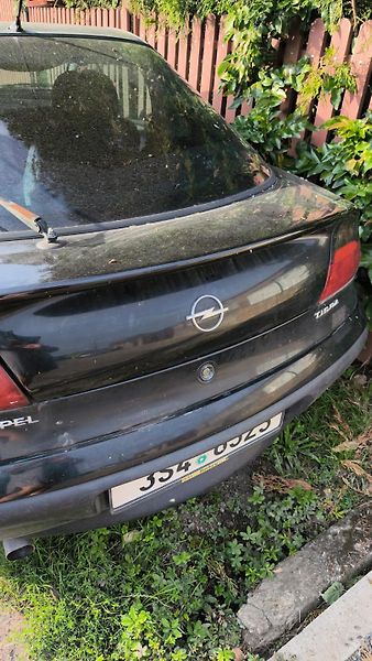 Opel Tigra 1.4i  - nepojízdné - fotka 2 z 3