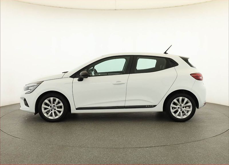 Renault Clio (2022) 1.0 TCe, Kůže, Navi, Tempomat - fotka 3 z 19