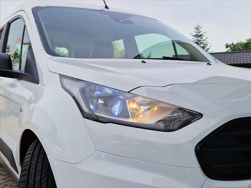 Ford Transit Connect 1,5 TDCi 73kW 5MÍST AC ČR - fotka 8 z 31