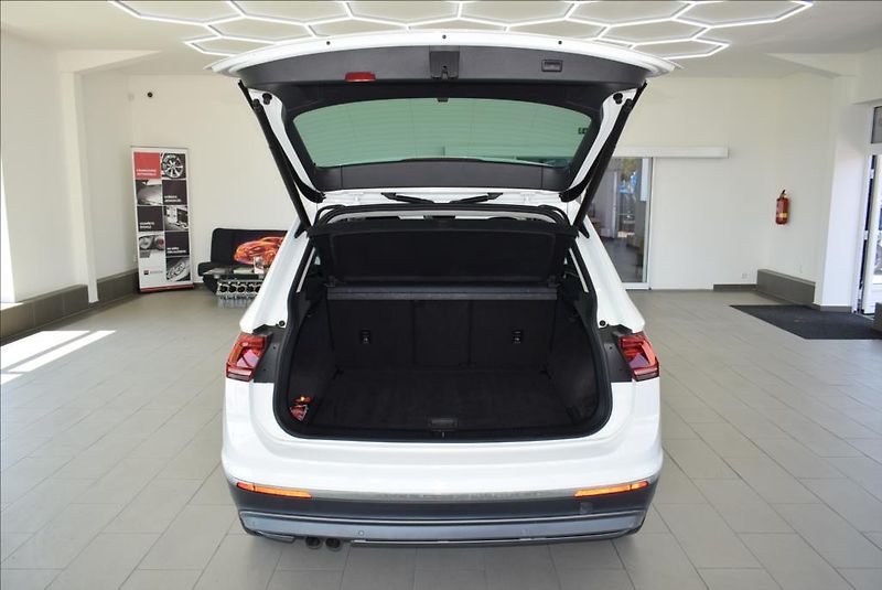 Volkswagen Tiguan 2,0 TDI, DSG,Head Up,Virtual, - fotka 13 z 55