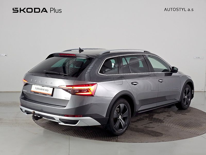 Škoda Superb (2023) 2.0TDi 147kW 4X4 SCOUT BUSINES - fotka 2 z 33