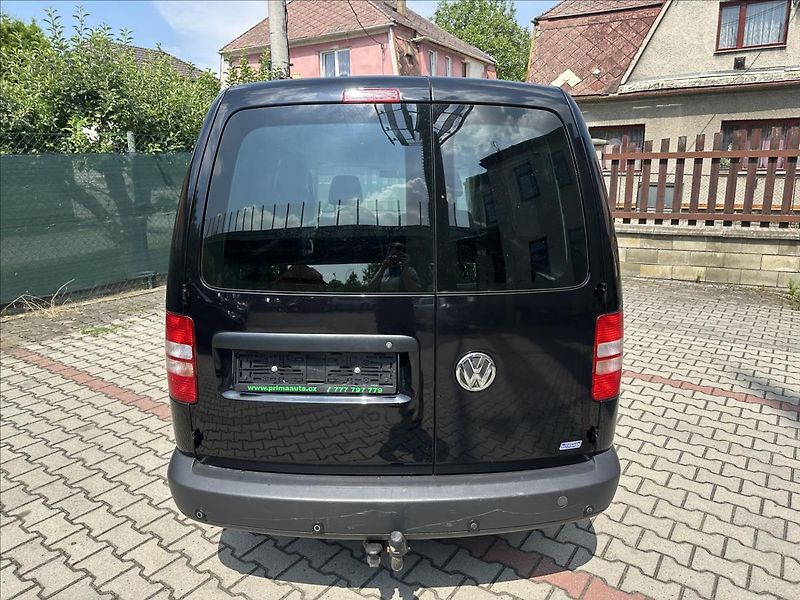 Volkswagen Caddy 2,0 MAXI TDI 4x4 TAŽNÉ - fotka 4 z 18