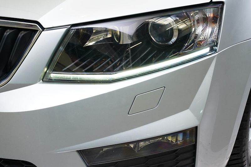 Škoda Octavia - fotka 9 z 29