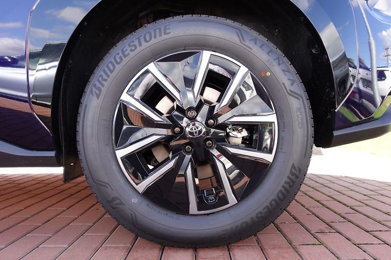Toyota bZ4X BEV Style 73.1 kWh MC25 - fotka 8 z 33