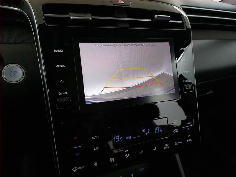 Hyundai Tucson (2023) 1.6 T-GDI 48V MHEV - fotka 16 z 16