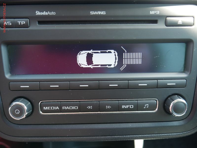 Škoda Roomster (2011) 1.2TSi, ČR, Style - fotka 14 z 16