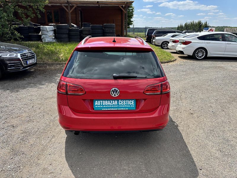 Volkswagen Golf 1.6 TDI 81KW VARIANT - fotka 5 z 23