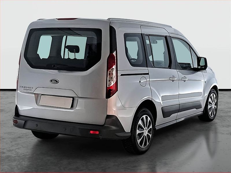 Ford Tourneo Connect (2016) Trend 1.5 TDCi, 5Míst - fotka 5 z 16
