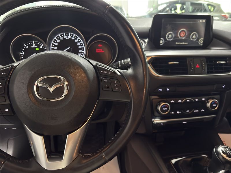 Mazda 6 2,2   D 1.MAJITEL 1.ROK ZÁRUKA - fotka 9 z 42