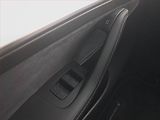 Tesla Model Y (2022) Long Range AWD 79kWh, SoH 91% - náhled 23