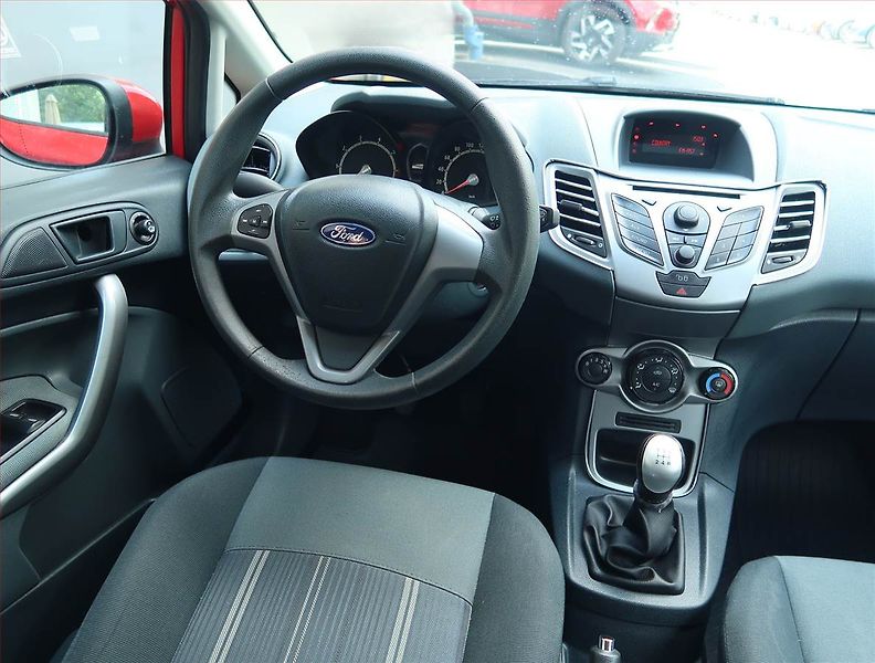Ford Fiesta (2010) Comfort 1.25, po STK - fotka 7 z 14
