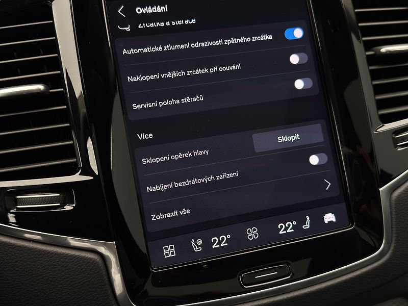 Volvo XC90 T8 AWD RECHARGE BRIGHT PLUS CZ - fotka 44 z 55