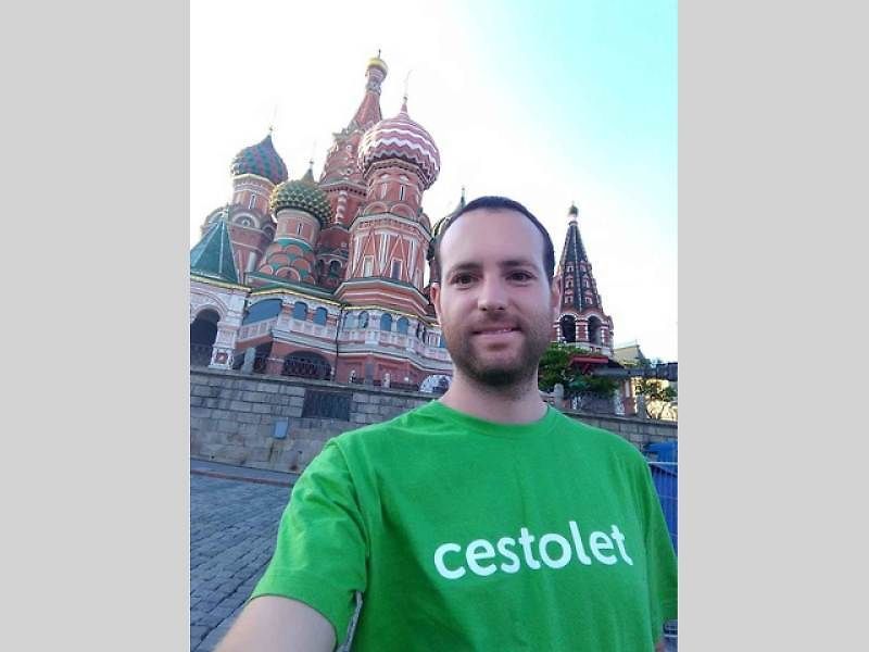 Slávek Král cestuje stopem. V doprovodu své border kolie Corey podnikl už dvakrát cestu kolem světa (Foto: Slávek Král)