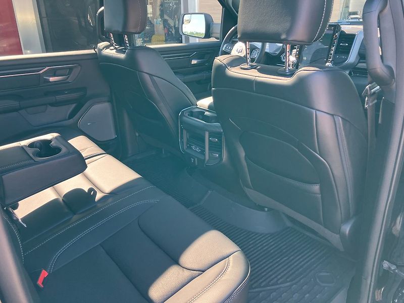 Dodge RAM (2025) 3.0 I6 426k REBEL PREMIUM EDIT - fotka 50 z 77